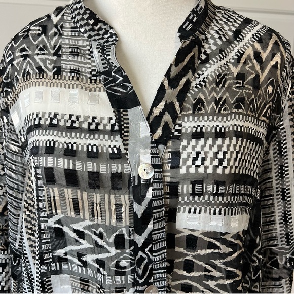 Ruby Rd Abstract Print Blouse Sheer Button Down Long Sleeve Top Black White 12 - Picture 2 of 7